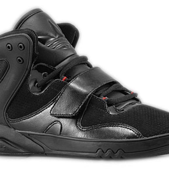 adidas Originals Roundhouse Mid "Black" - Picture 2 of 5